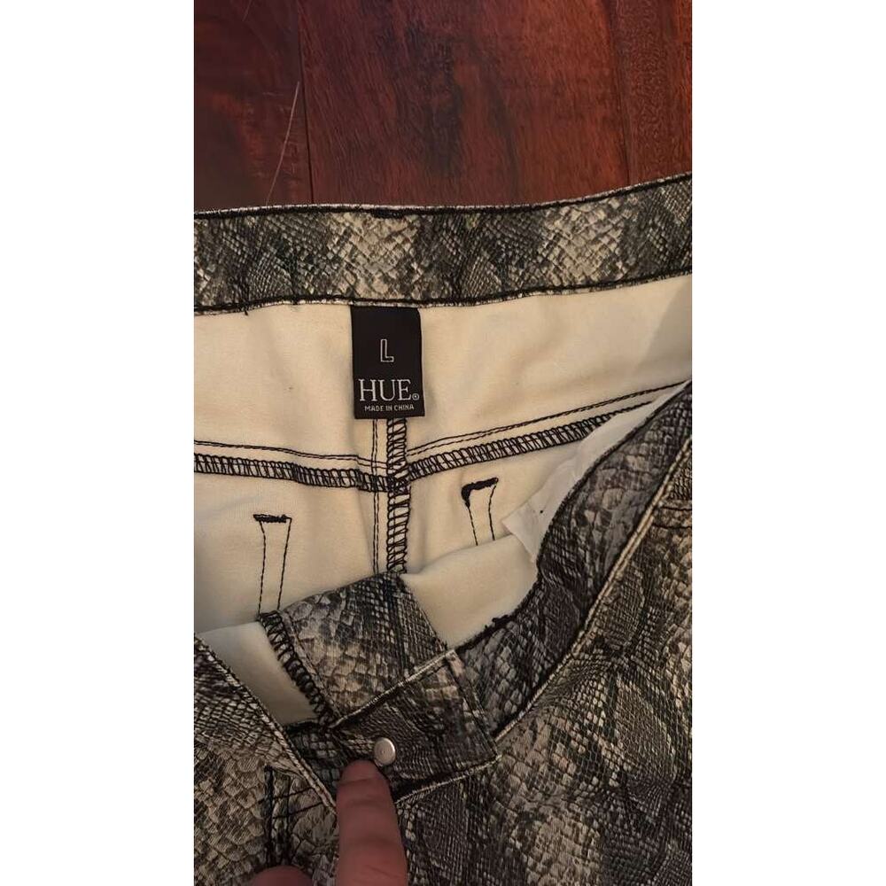 HUE Metallic Snakeskin Print Pants Size Large - Picture 3 of 6